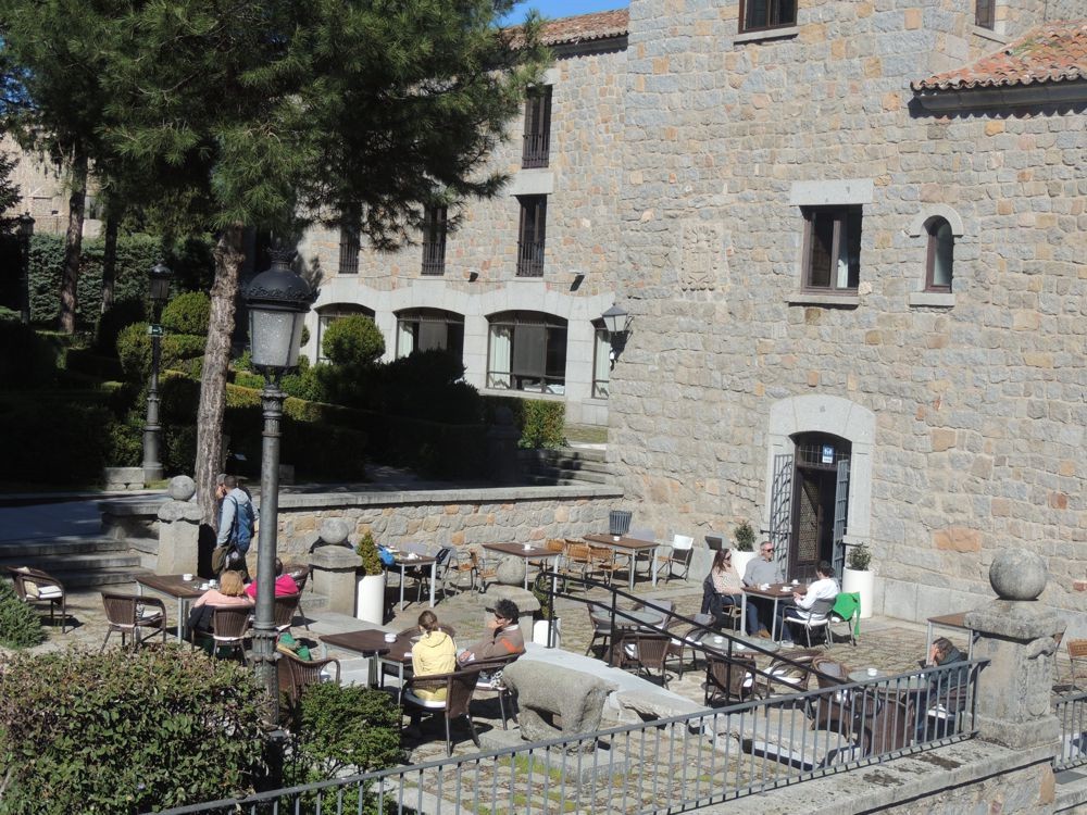 Outdoor bar at the Parador